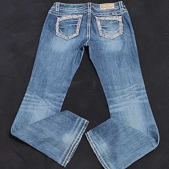 Miss Me Jeans - Picture 2 of 6